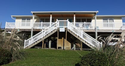 Surf Sounds Almost Oceanfront, Newly Updated, Beach Access Across the Street