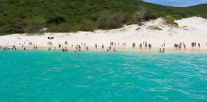 Vlak bij het strand