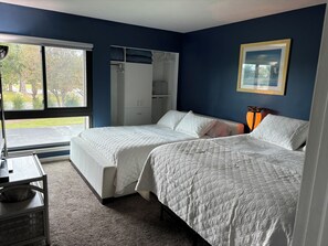 2 bedrooms, desk, iron/ironing board, free WiFi -  StormSurge 34 HeronMarshVilla DAD FRIENDLY PAWLEYS SC  LFBTS 200 yards to beach (Pawleys Island)
