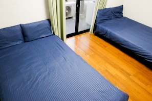 Private Vacation Home | 1 bedroom, desk, iron/ironing board, free WiFi