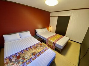 Huis (Private Vacation Home) | 1 slaapkamer, een bureau, een strijkplank/strijkijzer, gratis wifi