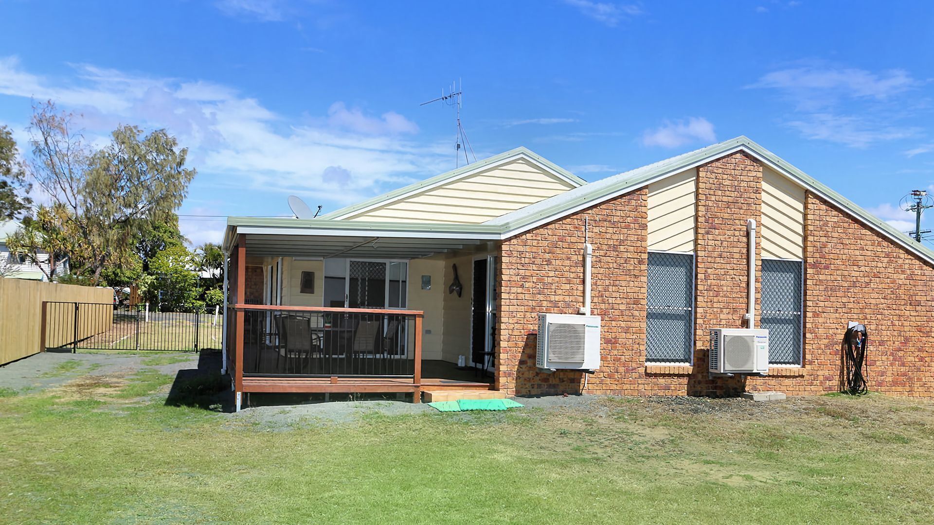 46 Holland Street Bargara — image 2