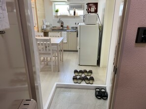 Interior - GOLDHOUSE Shinosaka 305 (Osaka)