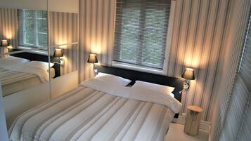 3 bedrooms, iron/ironing board, free WiFi