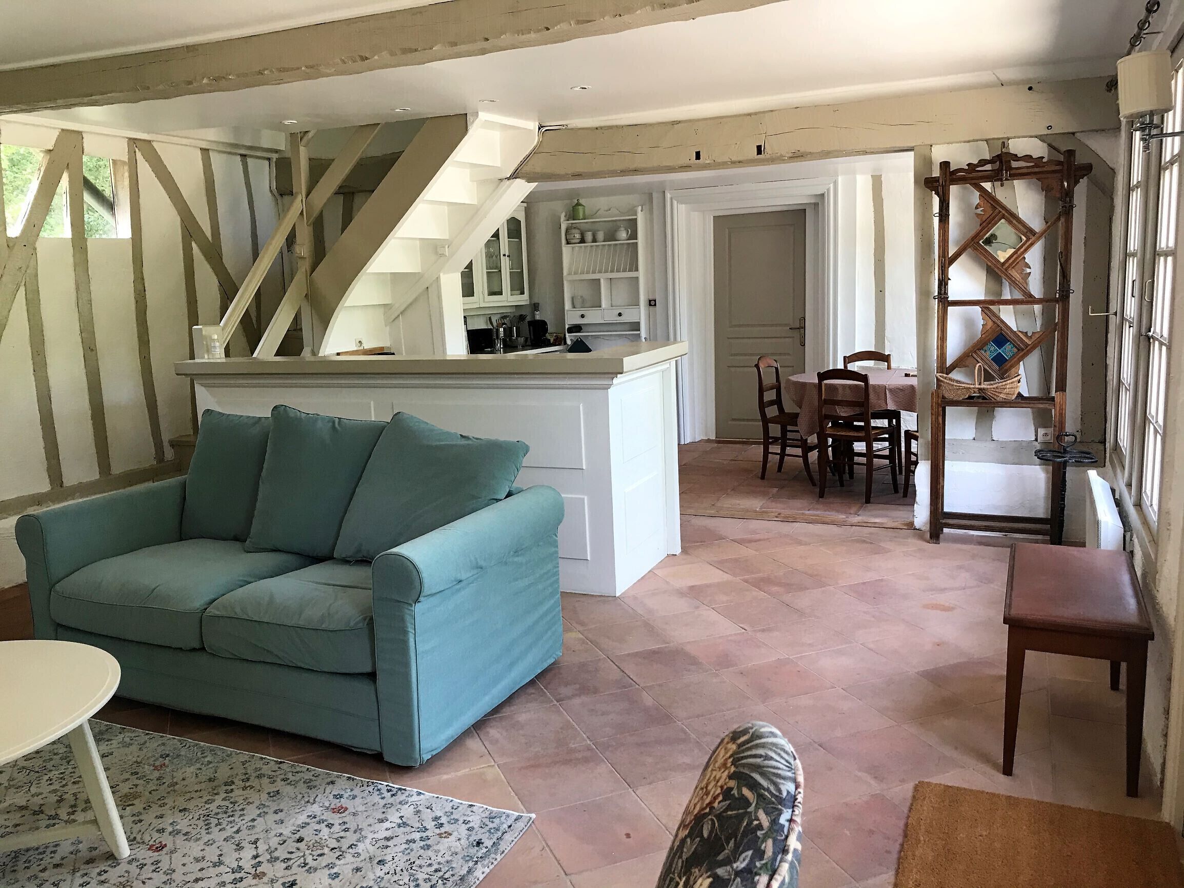 Télévision, cheminée