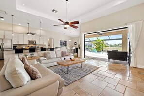 Interior - Silhouette - Upscale Home with Relaxing Outdoor Living (Cape Coral)