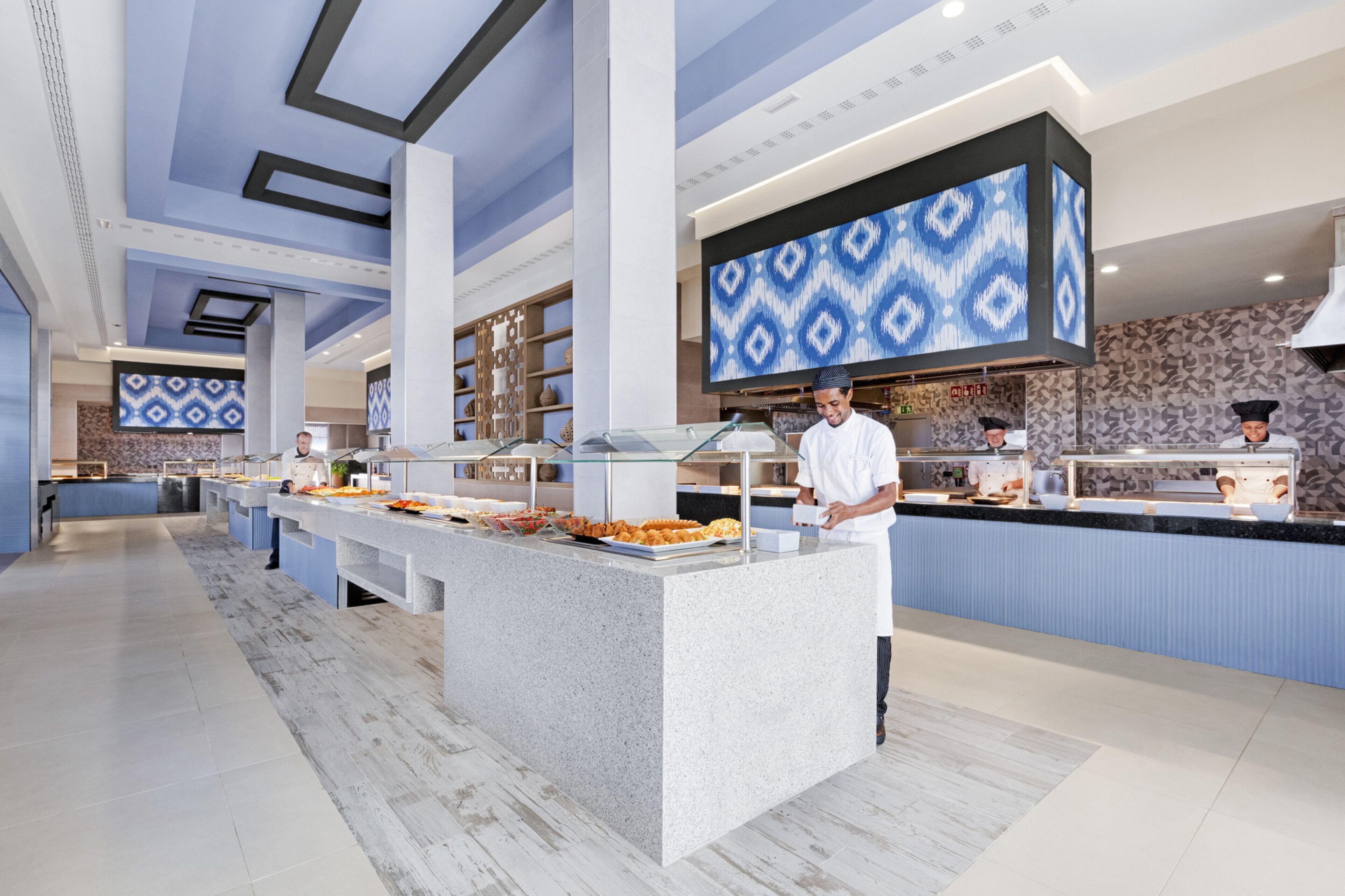 5 restaurants, breakfast, lunch, dinner served; fusion cuisine