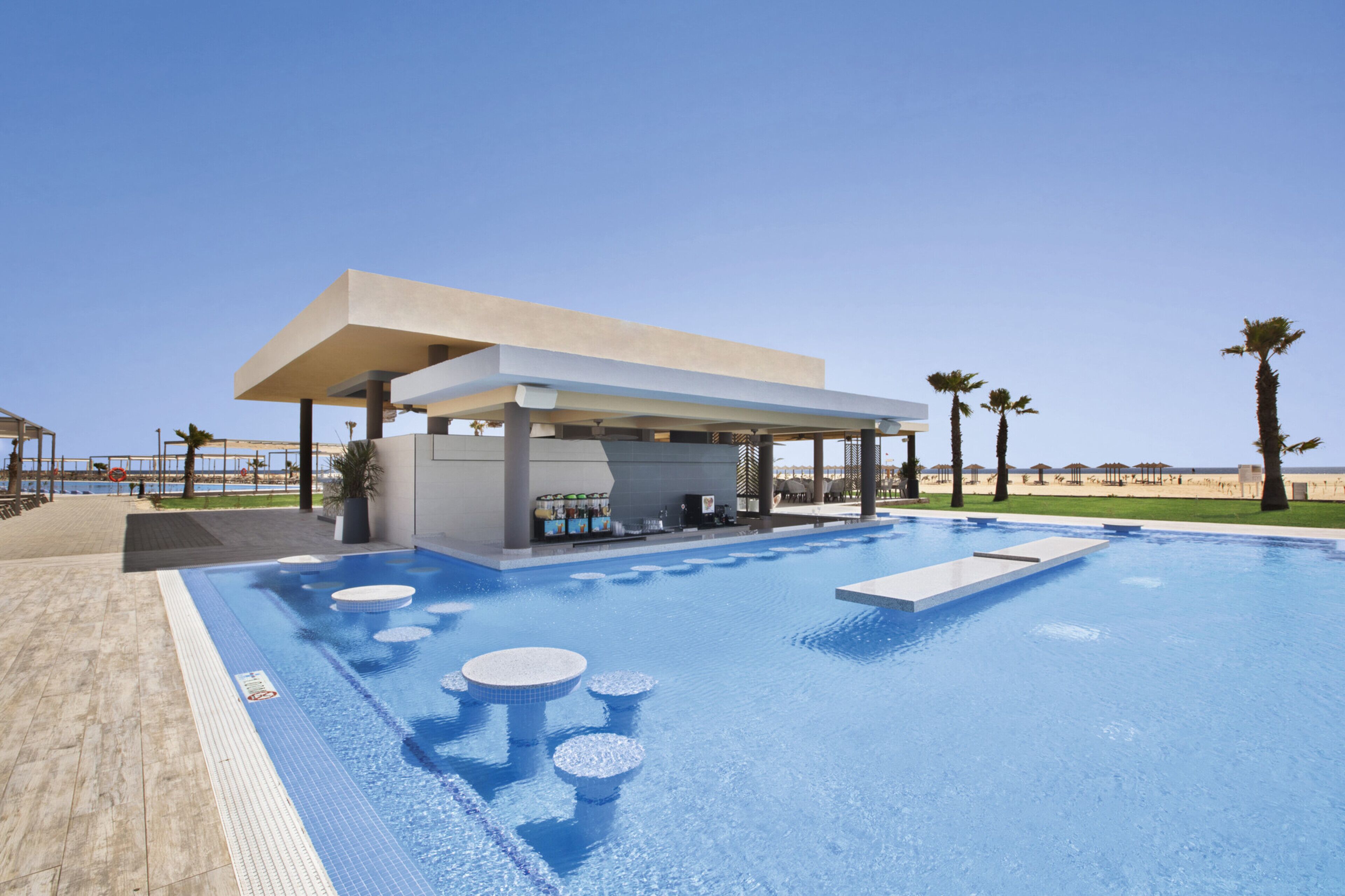 5 bars/lounges, 2 swim-up bars, 2 poolside bars