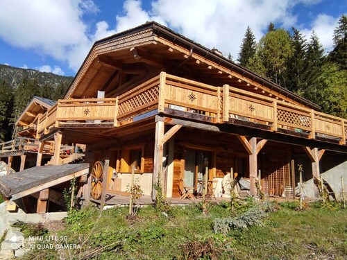 Cozy apartment, in a quiet chalet,