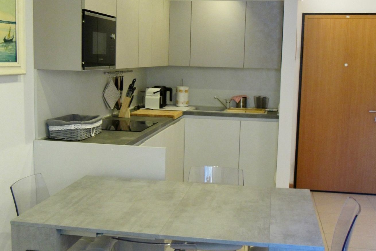 Apartment in Garda Thermae 10 minutes walk from the beach close to the center