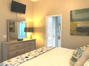 4 Schlafzimmer, Bügeleisen/Bügelbrett, kostenloses WLAN, Bettwäsche