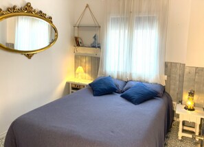 1 bedroom, in-room safe, iron/ironing board, travel crib - Fluffy Cloud. In the middle of the wonderful Costa Brava. @CostaBravaSoul (Girona)