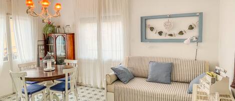 Smart TV, video games, books, stereo