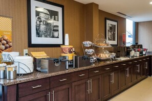 Restaurant - Hampton Inn Harrisburg-east (Harrisburg)