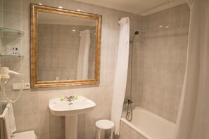 ห้องน้ำ