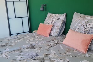 1 slaapkamer, reisbedje, gratis wifi, beddengoed