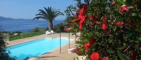 Alberca al aire libre