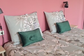 1 slaapkamer, reisbedje, gratis wifi, beddengoed