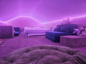 4 Schlafzimmer, Schreibtisch, Bügeleisen/Bügelbrett, kostenloses WLAN