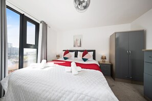 1 bedroom, in-room safe, WiFi, bed sheets