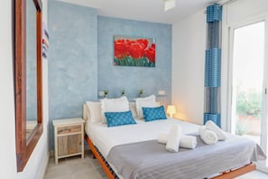 3 bedrooms, iron/ironing board, free WiFi, bed sheets