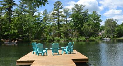 Nature's Cottage Washago - Beautiful Private Waterfront property with Hot Tub