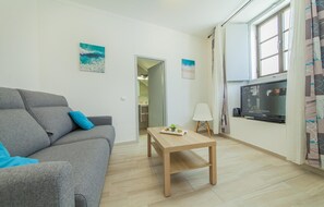 Living area - B21 - Oliveira Cozy Flat (Lagos)