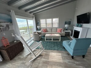 Smart TV, fireplace, video games, books