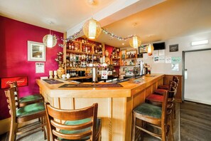 Bar (on property) - Braeriach Hotel (Newtonmore)