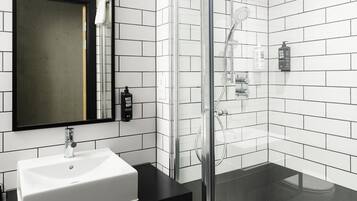 Desk, laptop workspace, soundproofing, free WiFi