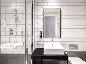 Standard Double Room, Ensuite