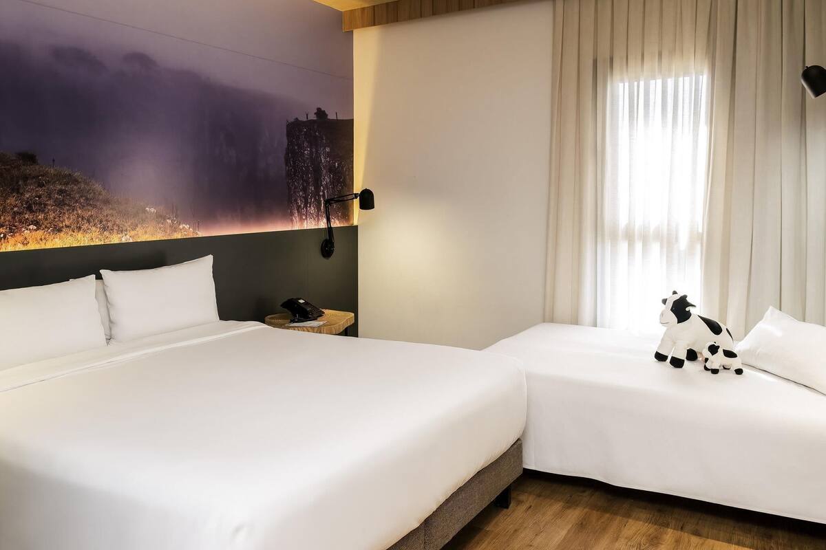 Superior Room, 1 Double Bed with Sofa bed | Minibar, desk, soundproofing, free WiFi