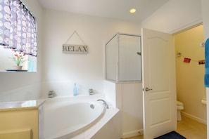 House (430 Aviana) | Bathroom