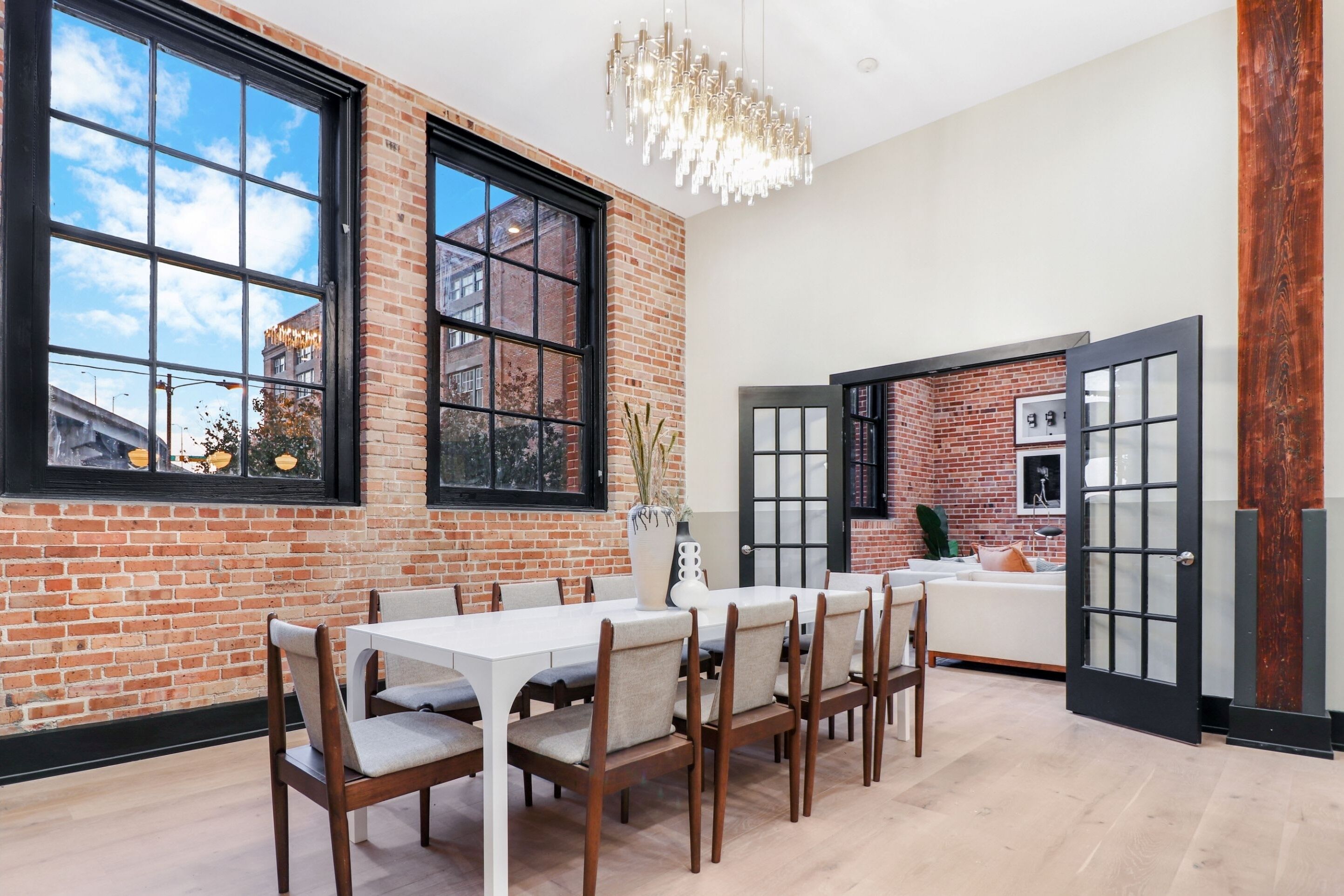 the bach suite | dining