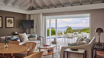 Svit (Marigot) | Allergitestade sÀngklÀder, minibar och vÀrdeförvaringsskÄp pÄ rummet