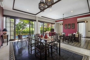 Dining - Luxury 5 Star Villa in Umalas with Private Pool, Bali Villa 2075 (Bali)