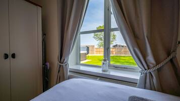 Bungalow Mewah, akses difabel, kamar mandi pribadi (With Hot Tub) | Interior