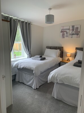 2 bedrooms