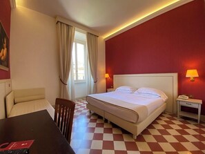 Room - Basilica Hotel (Rome)