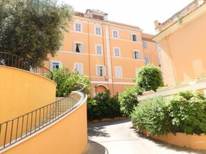 Exterior - Basilica Hotel (Rome)