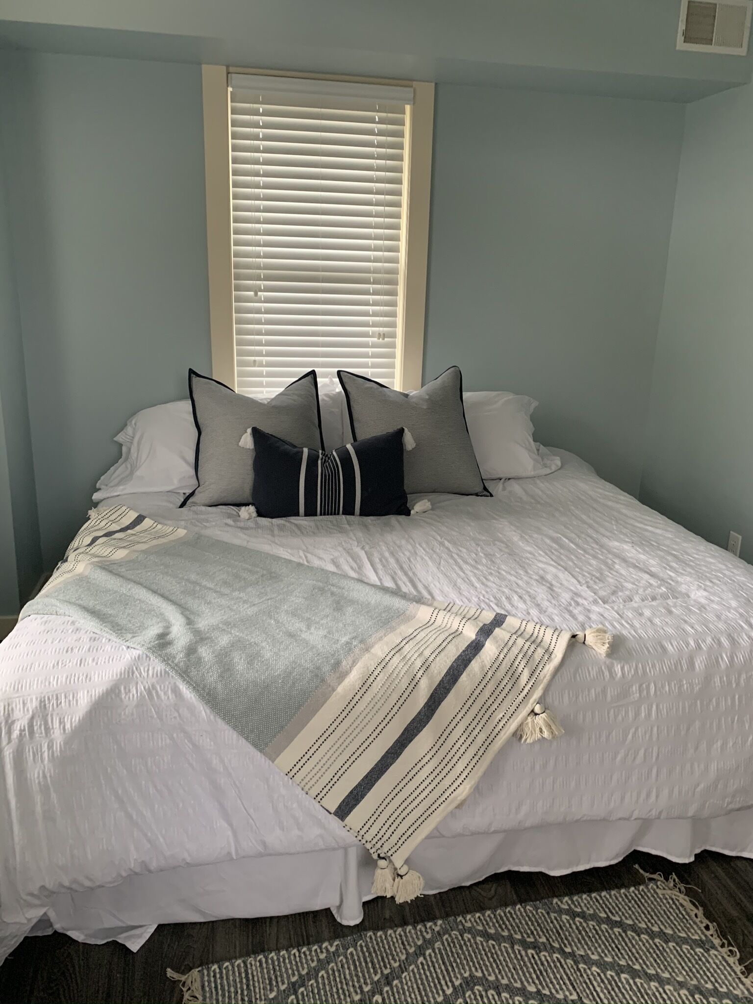 Amazing North Shore Sandy Beach Front Home!