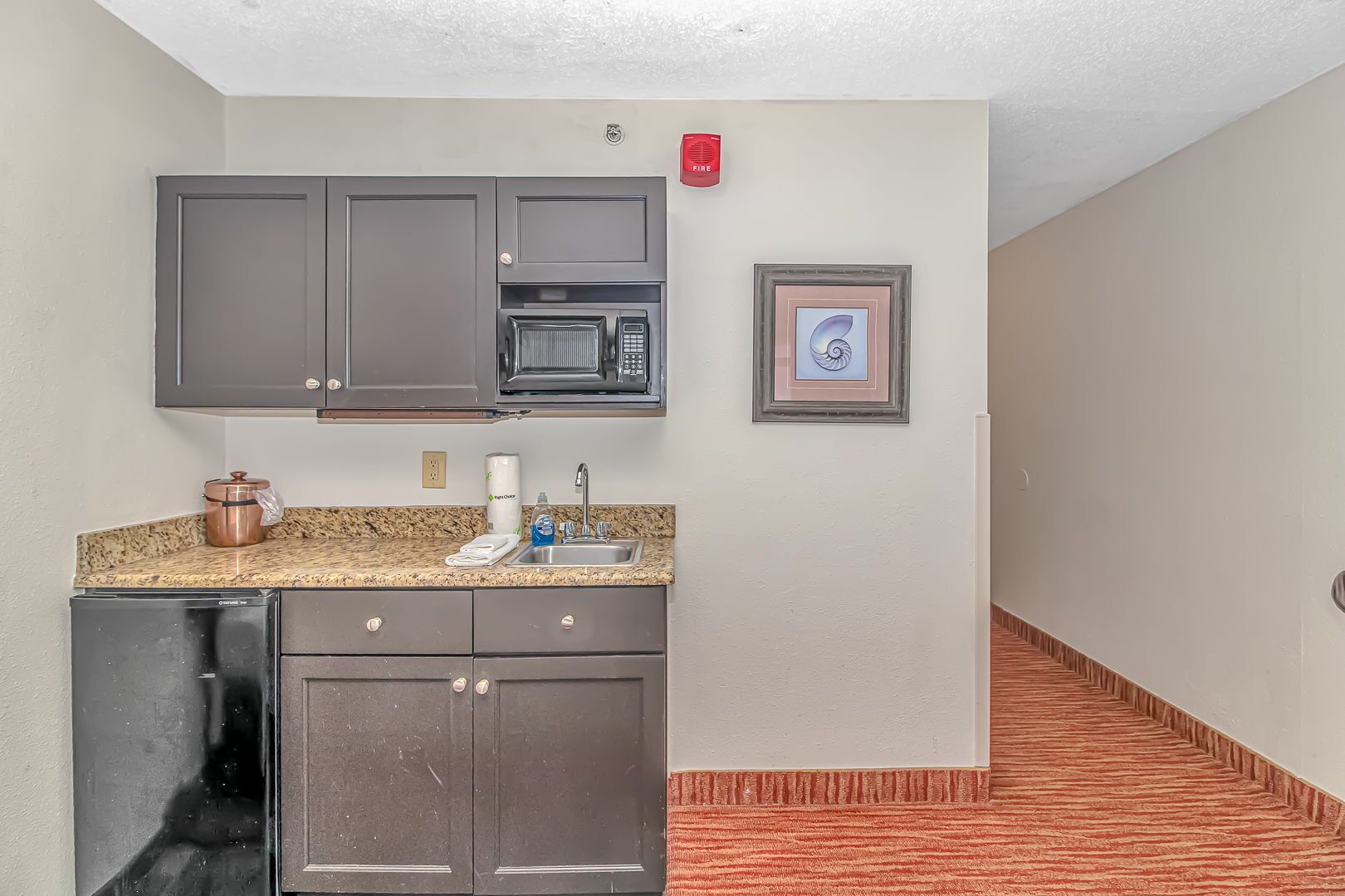 Landmark Resort 1119 - Ocean Breeze Getaway! Perfect for a couple or party of 4!