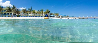 Wyndham Reef Resort Grand Cayman