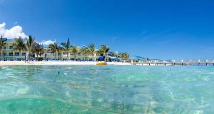 Wyndham Reef Resort Grand Cayman