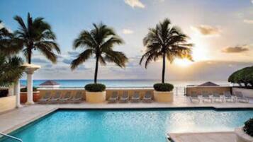 Piscine extérieure, piscine chauffée