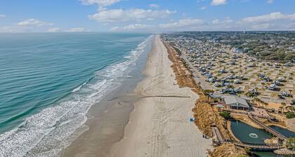 Ground Floor Condo Sleeps 6 2 BR 2 BA Myrtle Beach Resort Unit 146A