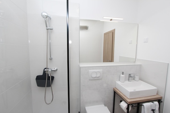 Hair dryer, towels - ENI One-Bedroom Apartment 2 (Luka) (Rovinj)