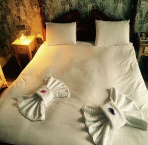 Room - The William IV (London)