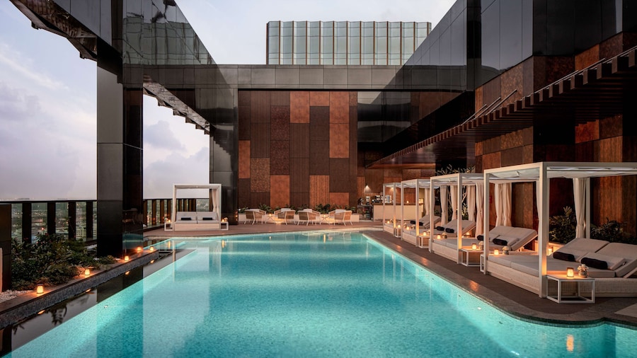 DoubleTree by Hilton Dubai M Square Hotel & Residences
