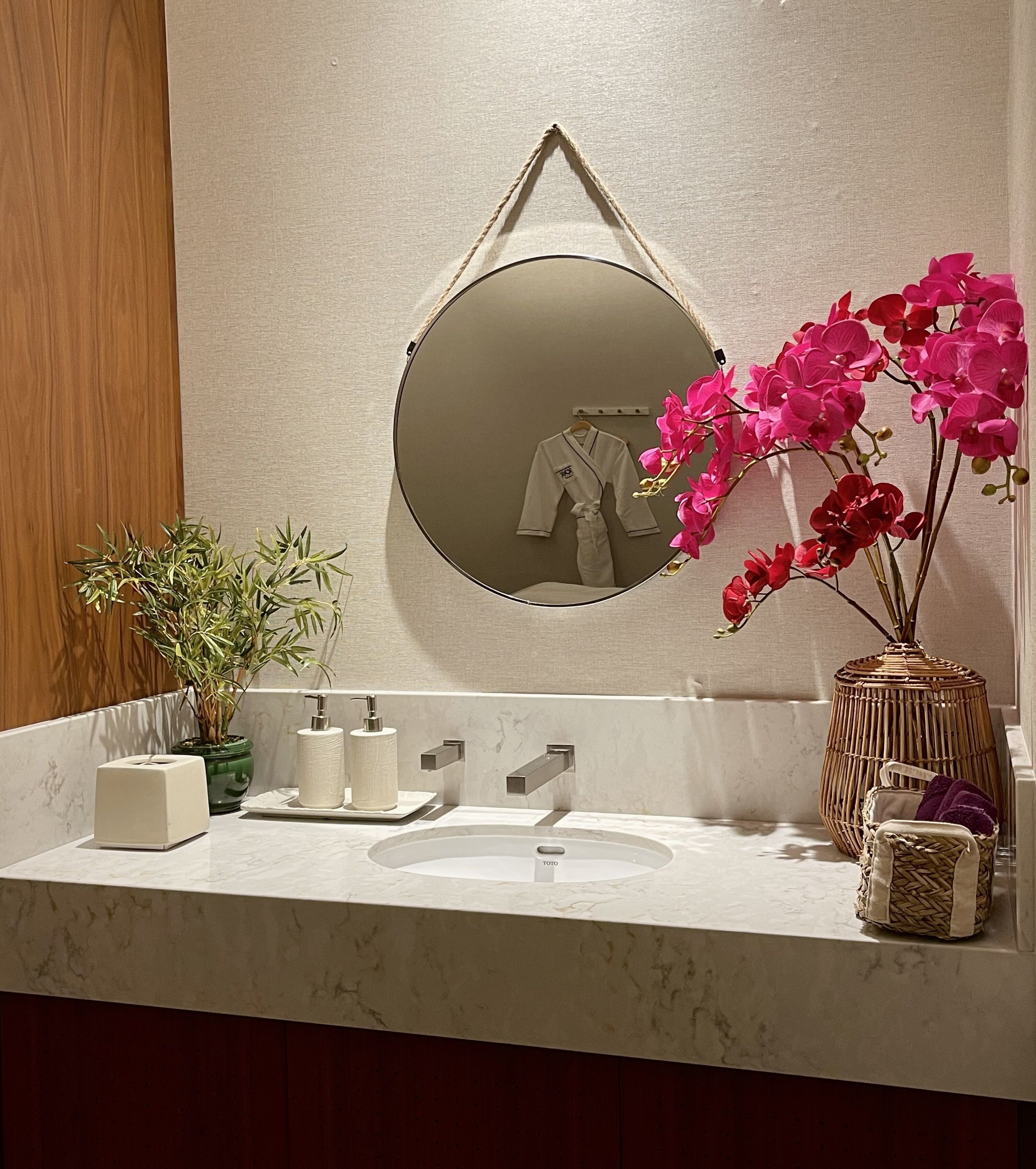 deep-tissue massages, swedish massages, manicures and pedicures